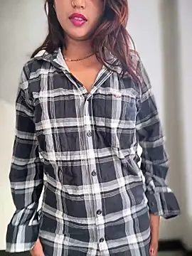 Snapshot of DiyAsingHh chatting on 03-20-26, 02:05 DiyAsingHh online show from 03-20-26, 02:05