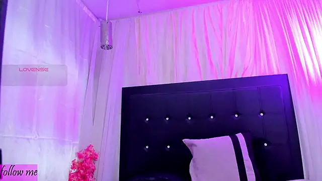 brittany williams  online show from 03-20-26, 04:06