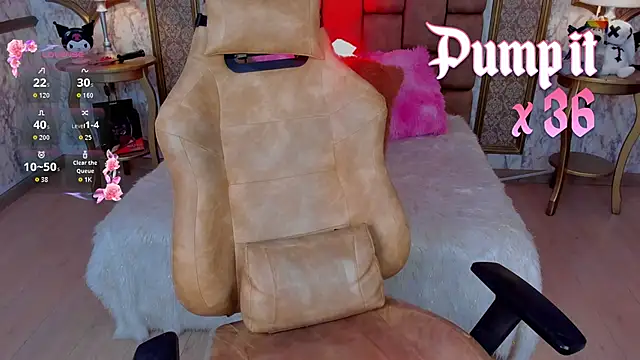 SoffiQueen online show from 10-21-25, 08:20