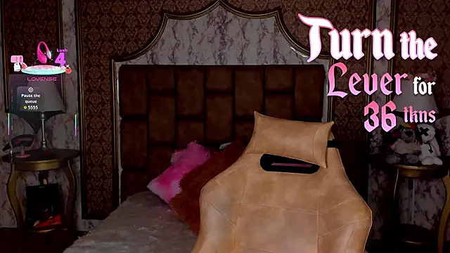 SoffiQueen online show from 01-06-26, 02:21