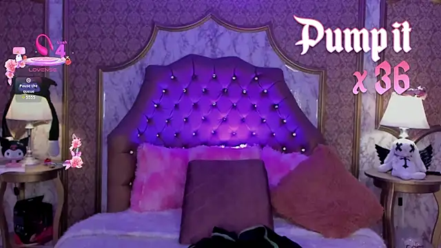 SoffiQueen online show from 04-16-26, 09:39