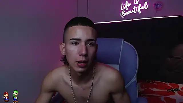 JackSwan18 online show from 12-05-24, 05:06