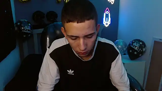 JackSwan18 online show from 01-04-25, 07:02