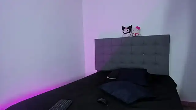 petty effy online show from 12-23-24, 11:49