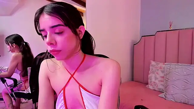 petty effy online show from 11-18-25, 08:57