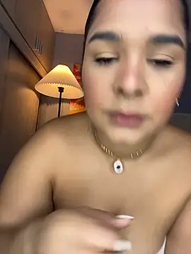 Shenoa1 online show from 10-31-25, 02:07