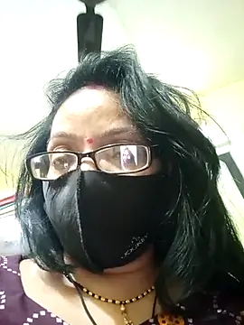 Snapshot of heenage chatting on 02-23-25, 06:07 heenage online show from 02-23-25, 06:07