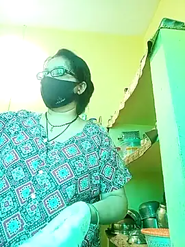 Snapshot of heenage chatting on 03-18-25, 05:52 heenage online show from 03-18-25, 05:52