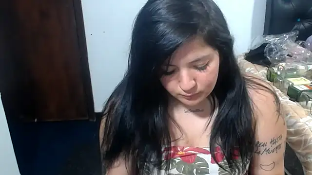 Snapshot of shopyymessyy chatting on 12-13-24, 09:30 shopyymessyy online show from 12-13-24, 09:30