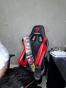 luuhcat09 online show from 04-15-26, 09:59