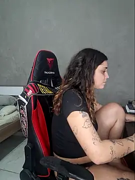 luuhcat09 online show from 06-15-26, 11:07