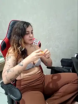 luuhcat09 online show from 06-18-26, 05:06