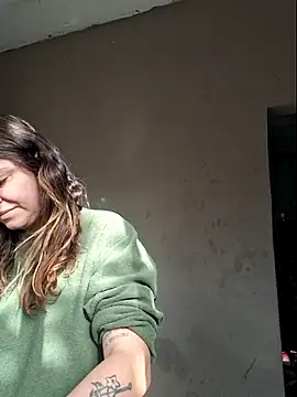 luuhcat09 online show from 07-14-26, 12:00