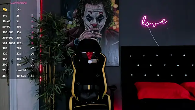 Snapshot of jordan_mayers02 chatting on 12-25-24, 12:05 jordan mayers02 online show from 12-25-24, 12:05