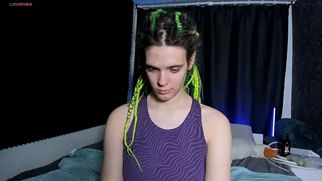 KIKI Krash online show from 11-27-25, 10:06