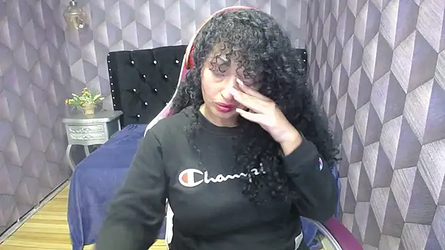 Sofiacowperx online show from 01-25-25, 03:52