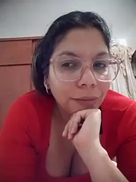 Carliina Soussa online show from 06-26-26, 10:36