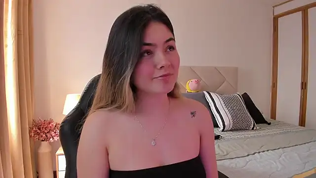 Lau Bee online show from 01-10-25, 02:45