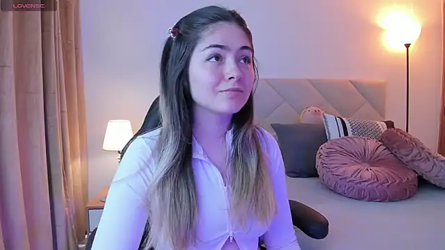 Lau Bee online show from 02-02-25, 03:49