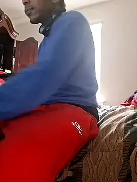 bigboytoy912 online show from 04-18-26, 07:07