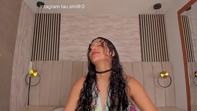 laura smith33 online show from 09-20-25, 03:46