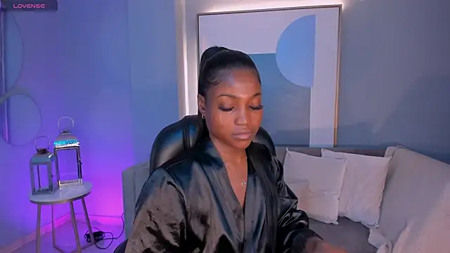 SavannahStorm online show from 12-04-25, 10:46