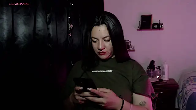 Snapshot of party_hornys69 chatting on 01-18-25, 11:00 party hornys69 online show from 01-18-25, 11:00