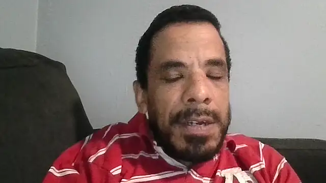 Snapshot of Tjskigh chatting on 02-09-26, 02:37 Tjskigh online show from 02-09-26, 02:37