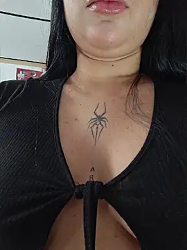 Snapshot of Katia_sweetx chatting on 04-25-26, 12:30 Katia sweetx online show from 04-25-26, 12:30