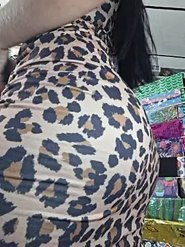Snapshot of Katia_sweetx chatting on 05-06-26, 01:49 Katia sweetx online show from 05-06-26, 01:49
