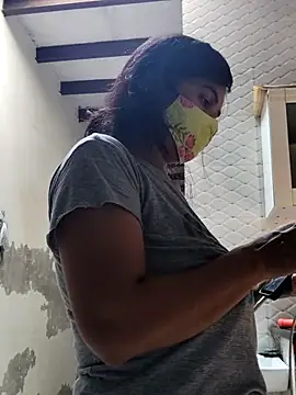 illay love online show from 09-22-25, 04:36