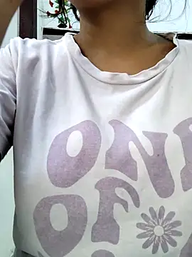 illay love online show from 09-24-25, 05:55