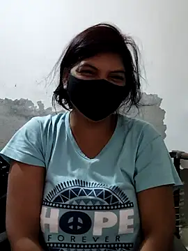 illay love online show from 10-20-25, 03:18