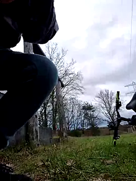 Snapshot of Horny208 chatting on 01-28-25, 03:35 Horny208 online show from 01-28-25, 03:35