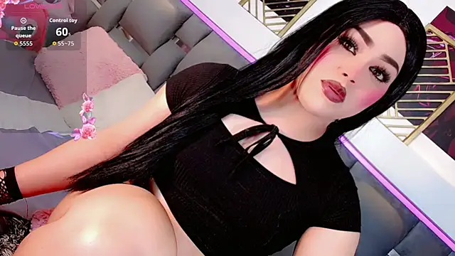 Sophia-Isabella online show from 12-02-25, 07:53