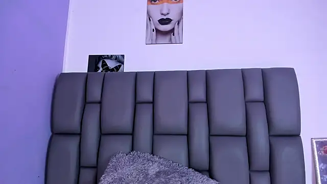 Snapshot of Sophia_Lemos chatting on 02-26-25, 01:41 Sophia Lemos online show from 02-26-25, 01:41