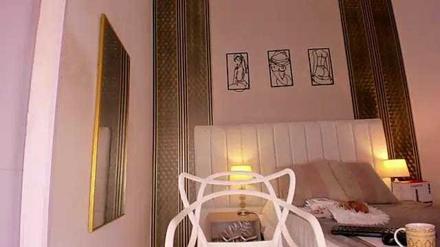 zoe sky  online show from 04-17-26, 11:35