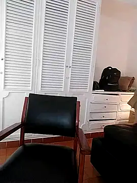 Adel Nesbiit online show from 03-28-26, 07:46