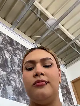 SofiaJoness  online show from 11-20-25, 08:08