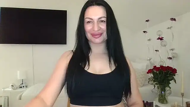 Helena7077 online show from 02-18-25, 10:58