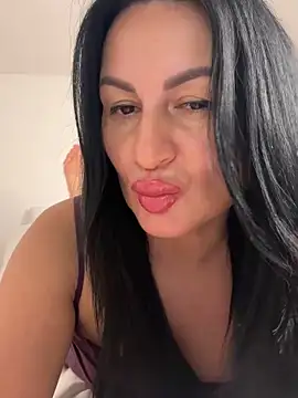 Helena7077 online show from 09-28-25, 08:47