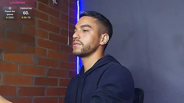 Snapshot of Leandro_valenzuela chatting on 03-04-26, 04:07 Leandro valenzuela online show from 03-04-26, 04:07