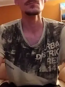 Snapshot of Crazzy_Maiky chatting on 12-08-24, 09:41 Crazzy Maiky online show from 12-08-24, 09:41