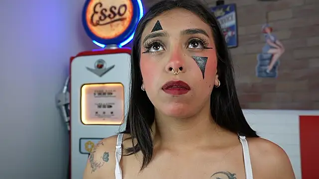 miss collins online show from 03-27-26, 05:56