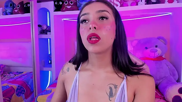 miss collins online show from 05-30-26, 02:14