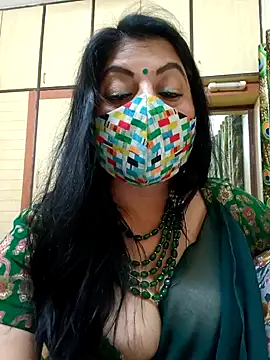 Snapshot of Ratna-777 chatting on 01-16-25, 12:02 Ratna-777 online show from 01-16-25, 12:02