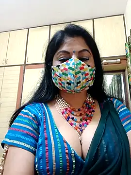 Snapshot of Ratna-777 chatting on 01-18-25, 11:00 Ratna-777 online show from 01-18-25, 11:00