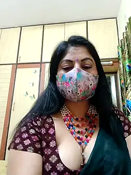 Snapshot of Ratna-777 chatting on 01-19-25, 07:15 Ratna-777 online show from 01-19-25, 07:15