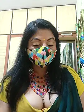 Snapshot of Ratna-777 chatting on 01-30-25, 04:45 Ratna-777 online show from 01-30-25, 04:45