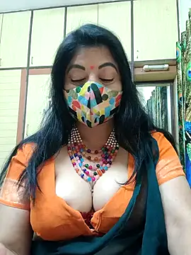 Snapshot of Ratna-777 chatting on 02-11-25, 10:18 Ratna-777 online show from 02-11-25, 10:18